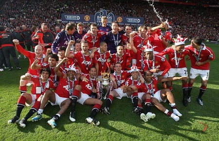 山港迎来了 山港迎来了